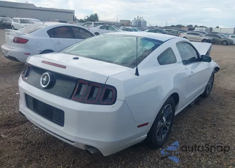 2013 Ford Mustang V6 Premium from USA, damaged, VIN 1ZVBP8AM8D5245350